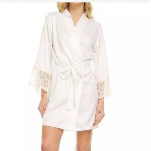 Flora Nikrooz White Satin Lace Trim Robe Heart Lace Short Kimono Bridal S/M